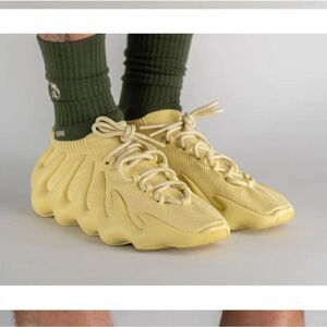 NIB Adidas Yeezy 450 Sulfur Sneakers